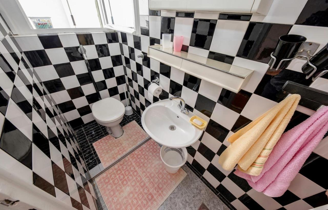 Rooms Dragica Palit ภายนอก รูปภาพ