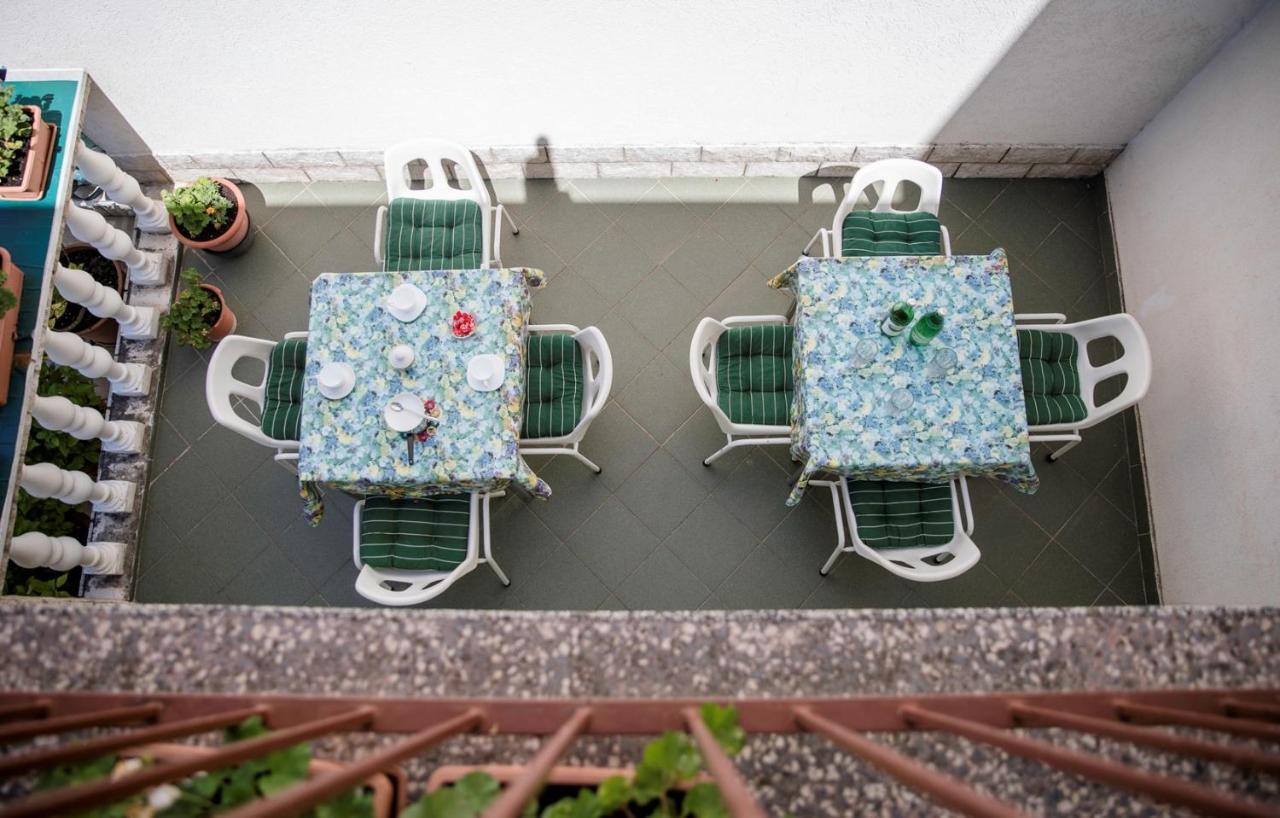 Rooms Dragica Palit ภายนอก รูปภาพ