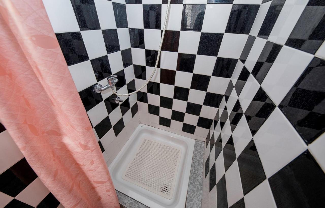 Rooms Dragica Palit ภายนอก รูปภาพ